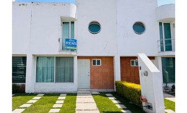 CASA EN RENTA EN SAN JUAN DEL RO, QUERÉTARO.