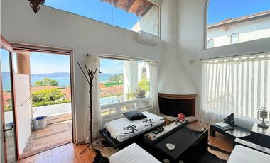 TOWN HOUSE PLAZA VALLE