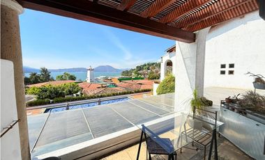 TOWN HOUSE PLAZA VALLE