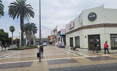 Local Comercial en Arriendo en Centro de Coquimbo Plaza de Armas