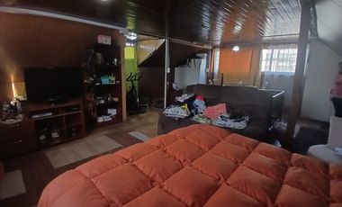 Venta de Amplia Casa 4 Dormitorios.  Excelente Ubicación