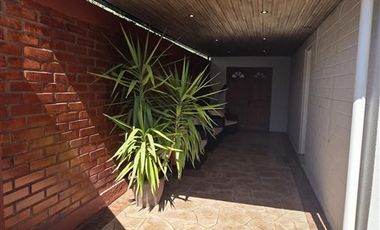 Casa en Venta en AVENIDA DIEGO PORTALES CON PAULO FREIRE