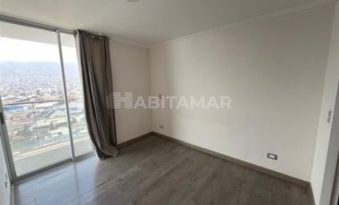 Departamento en Venta en Av. Edmundo Pérez Zújovic