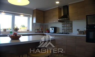 Casa en Venta en Parque Ivian II