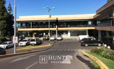 Local Comercial en Arriendo en El Alba / La Plaza. San Carlos de Apoquindo