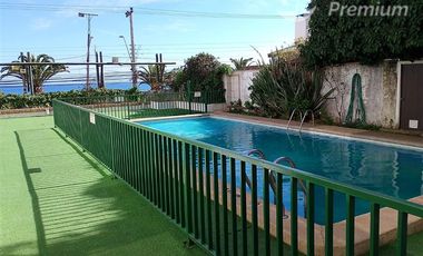 Departamento en Arriendo en Av Isidora Dubornais , primera línea, frente al mar, subida los lobos