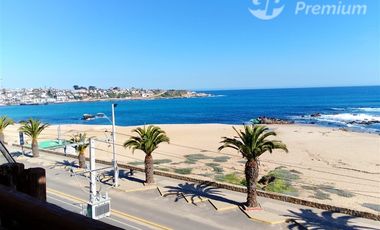 Departamento en Arriendo en Av Isidora Dubornais , primera línea, frente al mar, subida los lobos