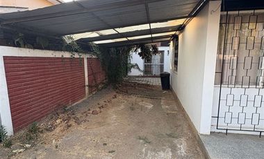 Casa en Venta en PASAJE LOS CASTAÑOS