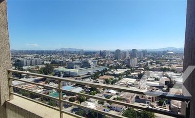 Departamento en Arriendo en CARMEN CON MATTA