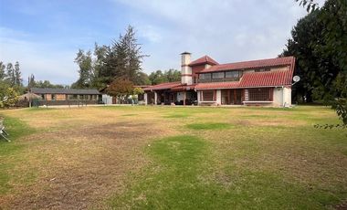 Casa en Venta en Angamos Limache