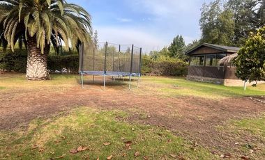 Casa en Venta en Angamos Limache