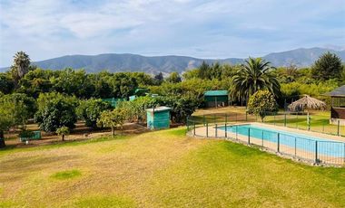 Casa en Venta en Angamos Limache