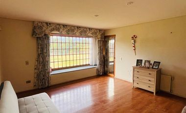 Casa en Venta en Angamos Limache