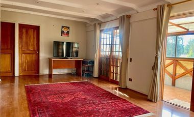 Casa en Venta en Angamos Limache