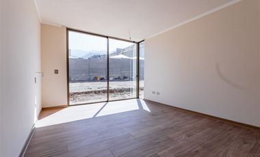 Casa en Arriendo en Camino El Chin con Camino El Huinganal