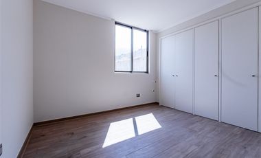 Casa en Arriendo en Camino El Chin con Camino El Huinganal