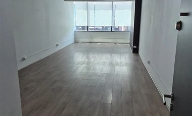 Oficina en Arriendo en Metro Simón Bolivar