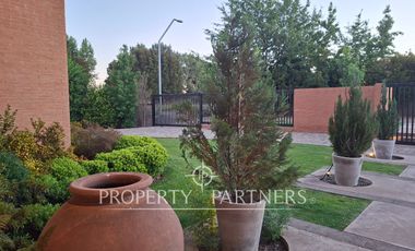 Espectacular casa en exclusivo condominio