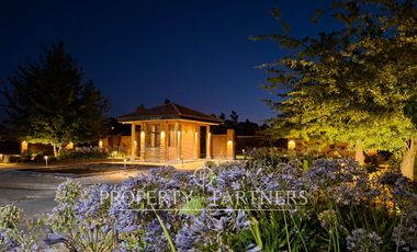 Espectacular casa en exclusivo condominio