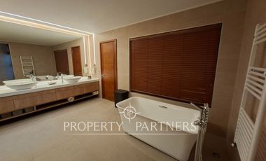 Espectacular casa en exclusivo condominio