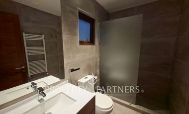 Espectacular casa en exclusivo condominio