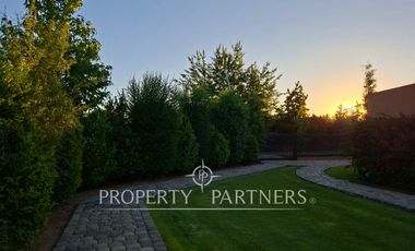 Espectacular casa en exclusivo condominio