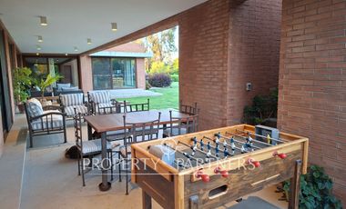 Espectacular casa en exclusivo condominio