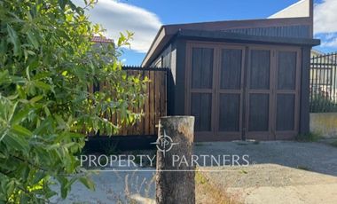 Maravillosa casa en venta, recién remodelada en Barrio Prat, Punta Arenas.