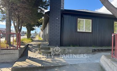 Maravillosa casa en venta, recién remodelada en Barrio Prat, Punta Arenas.