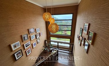 Exclusiva residencia con vista al mar en «Lomas de Coihuín»,  Puerto Montt