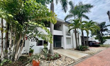 VENTA de CASA RESIDENCIAL en NEIVA