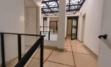 Arriendo/Venta de CASA COMERCIAL en BUCARAMANGA