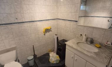 MARATHON / RODRIGO DE ARAYA