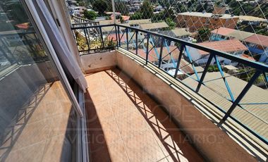 Departamento en venta en Cerro Alegre, 2 dormitorios y terraza