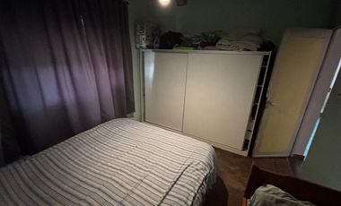 Casa  en Venta Haedo / Moron (A108 8257)