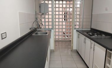 Vendo  Departamento 3 dorm, con Balcón y Cochera en Condominio Floresta Sur – Matellini, Chorrillos.