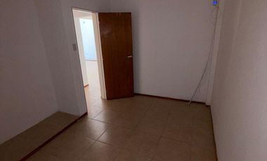 Casa en alquiler, B° Estacion Flores 2 dormitorios!!