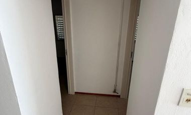 Casa en alquiler, B° Estacion Flores 2 dormitorios!!