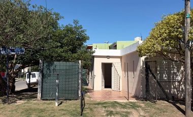 Casa en alquiler, B° Estacion Flores 2 dormitorios!!