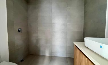 LOFT EN VENTA POR ESTRENAR - SECTOR QUITO TENIS