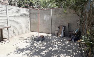 Alquiler 2 Dormitorios en  Calle Bélgica 673 (entre Barzi e Int. Oliver), Florencio Varela. ¡Conectividad total!