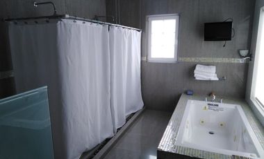 Preciosa casa Los Robles