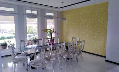 Preciosa casa Los Robles