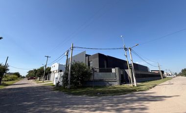 Alquiler Excelente Deposito Parque Industrial Burzaco