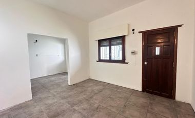 ALQUILER 2 AMBIENTES PATIO LANÚS OESTE