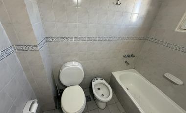 Departamento dos ambientes con BALCON y COCHERA en Villa Dominico