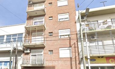 Departamento dos ambientes con BALCON y COCHERA en Villa Dominico