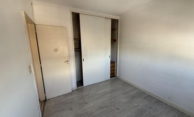 Departamento dos ambientes con BALCON y COCHERA en Villa Dominico