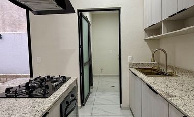 Casa en Renta en Residencial Real de Comala Colima Frente Jardín con Roofgarden