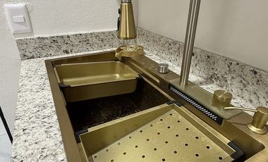 Casa en Renta en Residencial Real de Comala Colima Frente Jardín con Roofgarden